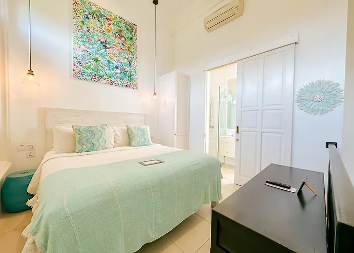Neno Villa Seminyak (Bali)