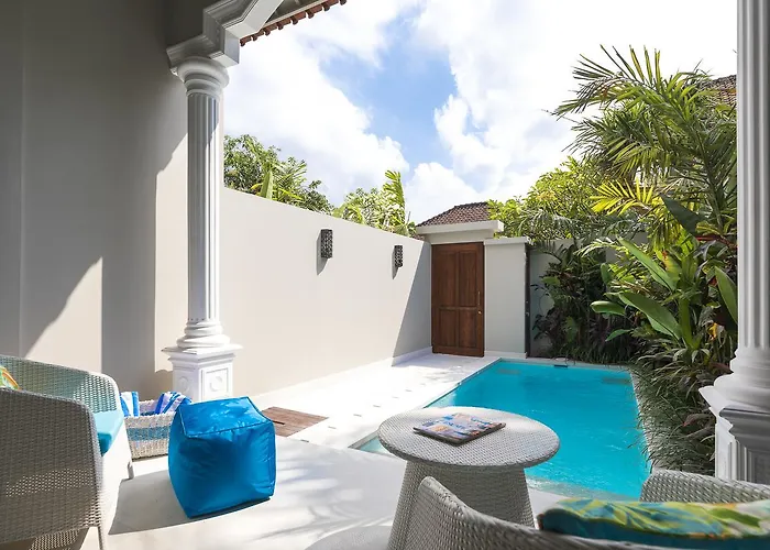 Neno * Seminyak (Bali)